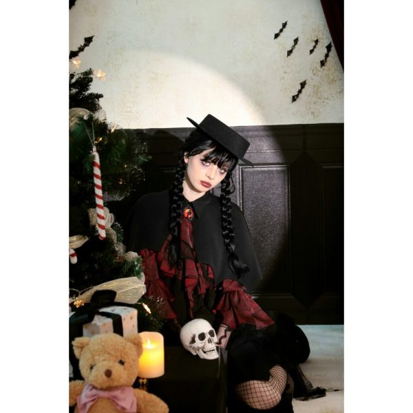 Dark In Love Bratty Bat Small Cape