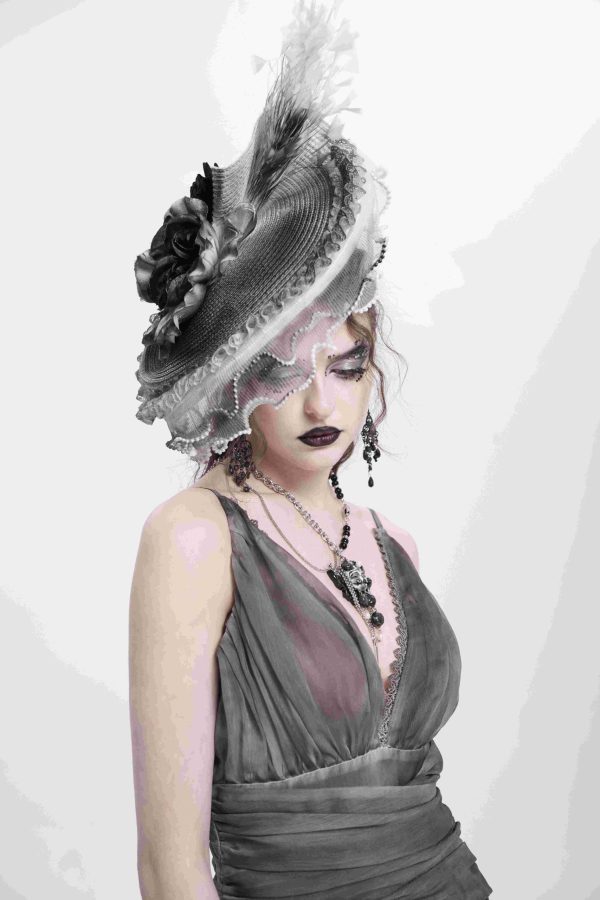 Eva Lady Magara White & Grey Feather Tilt Hat