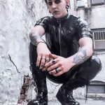 Men's Short Sleeve Vinyl and Mesh Buckle Shirt