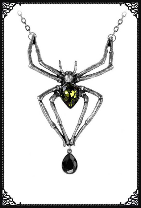 Alchemy Emerald Venom Necklace