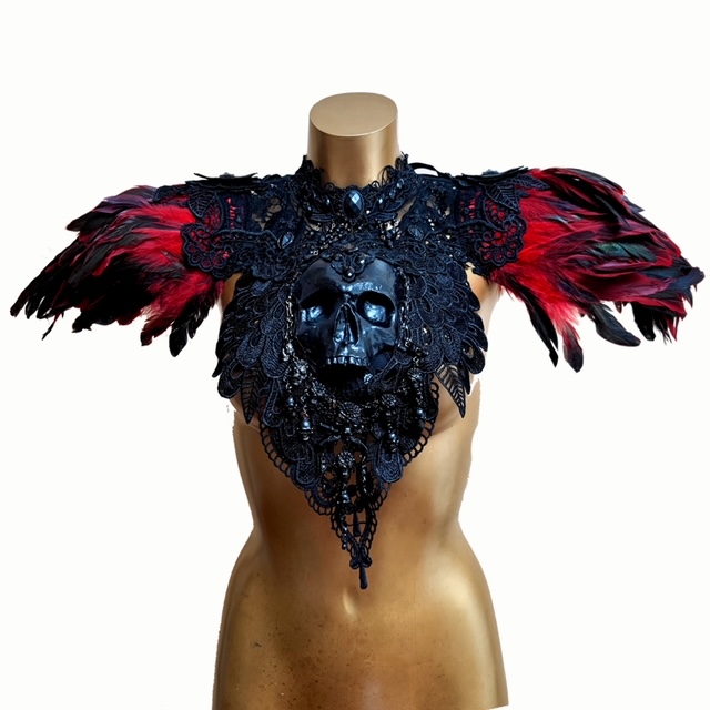Sai Sai Skull and Feather Shrug Red